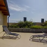 Civitas 4*