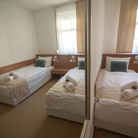 Civitas Szálloda 4*