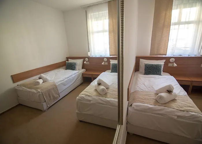 Civitas Hotel 4*