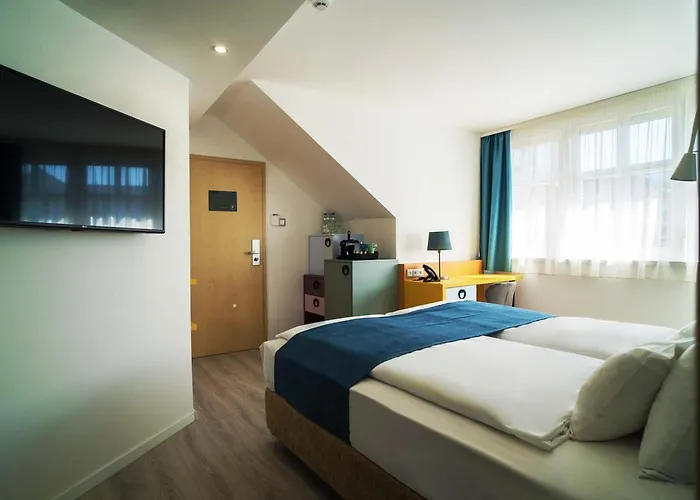 Civitas Hotel 4*