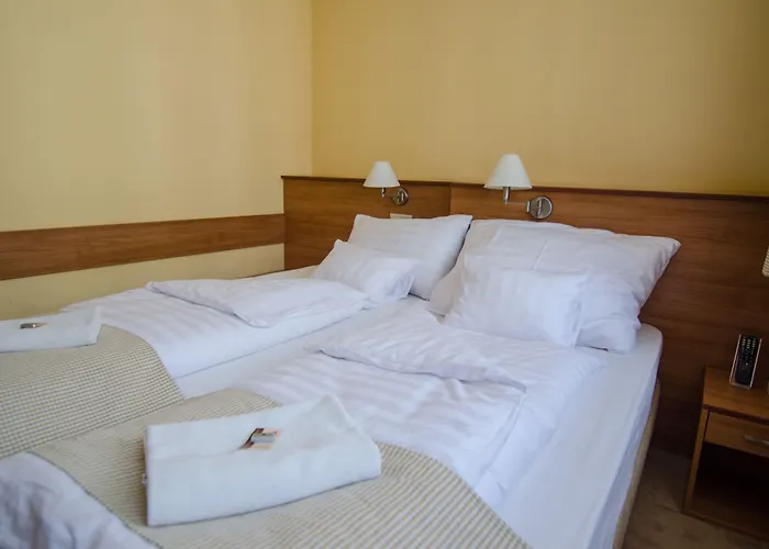 Civitas 4*